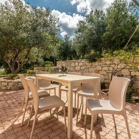 Olive With Pool & Seaview Villa Agia Pelagia (Crete)